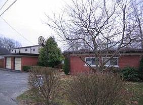 1st image of 1708 Kanawha Ave