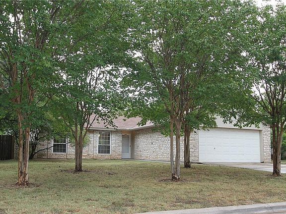 3rd image of 1008 Longmeadow Dr
