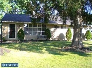 1283 Thompson Rd, Abington, PA 19001