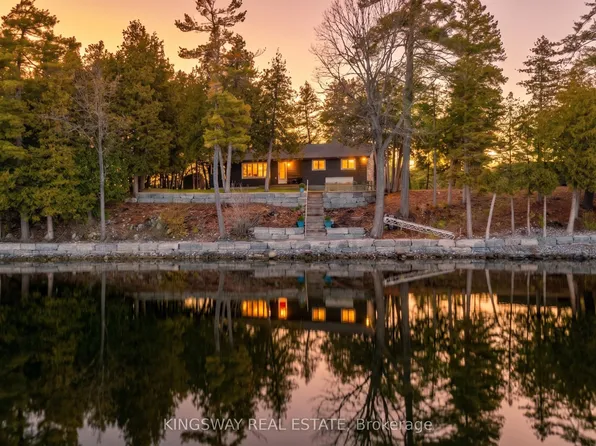 65 Peace Point Rd, Kawartha Lakes, ON K0M 1N0