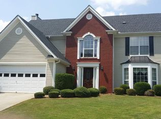 5698 Lakeview Cir, Lithonia, GA 30058