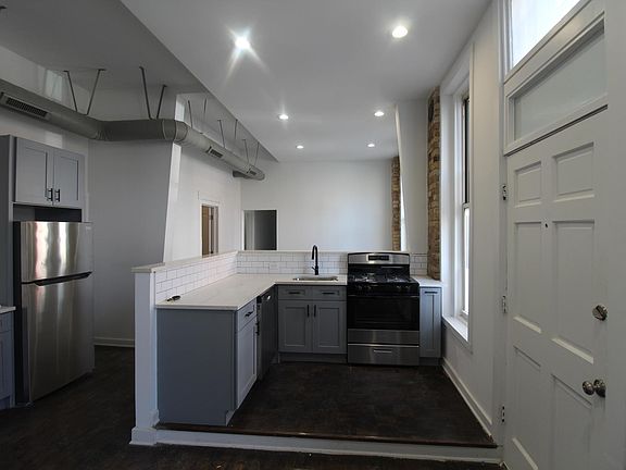 5th image of 1362 N Bosworth Ave APT 1A