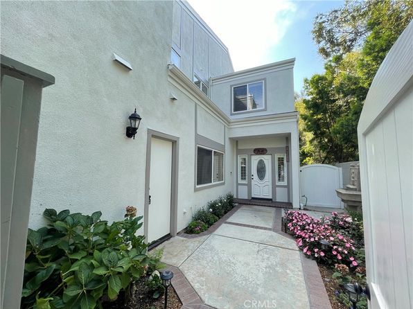 19686 Surfbreaker Ln