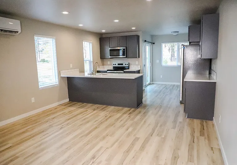 3003 E 36th Ave #1 — Photo 6