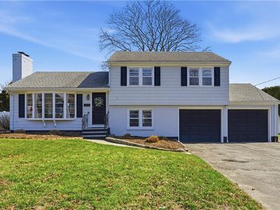1270 Hope St, Bristol, RI, 02809