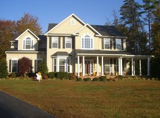 12398 Whisper Creek Ct, Charlotte Hall, MD 20622