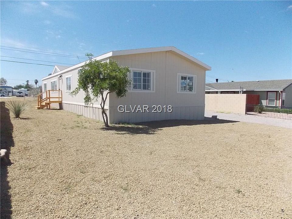 1st image of 210 Navajo Dr