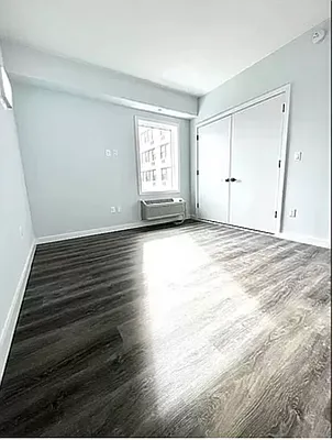 Rented by Silver Line Realty Group NY LLC | media 8