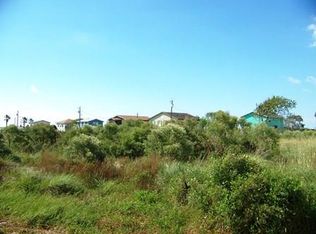 664 Blue Water Blvd, Sargent, TX 77414