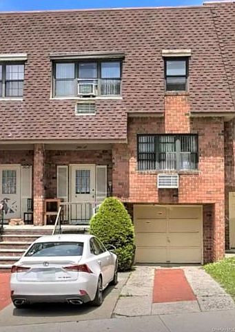 1st image of 24027 69th Ave