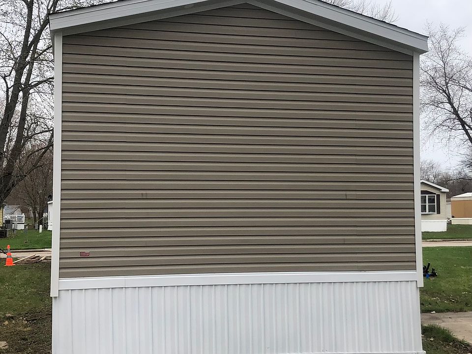 Building Photo 4