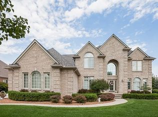 55400 Macintosh Ct, Shelby Township, MI