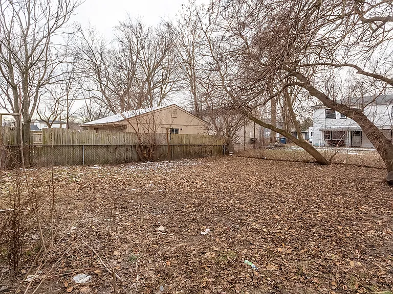 34111 Decatur Ct #34111 — Photo 8