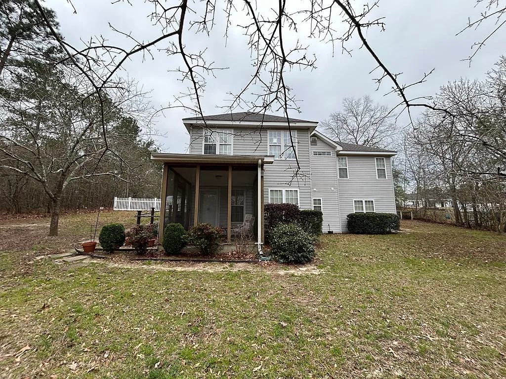 1 bed, 1000 sqft, $1,400 — Photo 1
