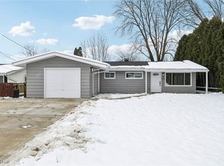 9233 Milford Dr, Northfield, OH 44067
