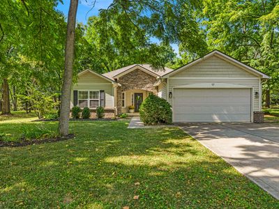 5000 Willow Rd, Zionsville, IN, 46077