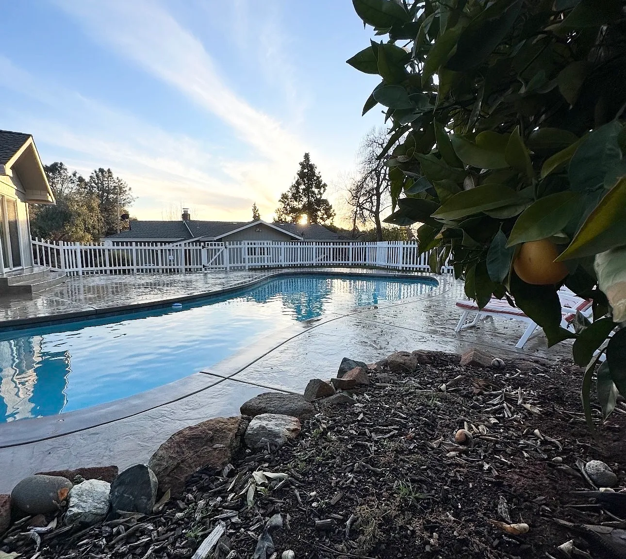 3 bed, 1640 sqft, $3,100 — Photo 1