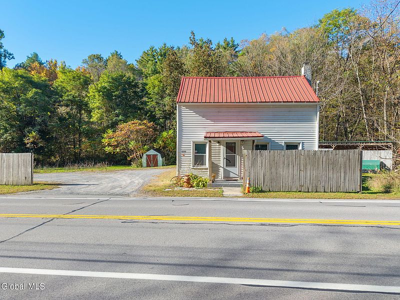 2nd image of 3242 State Highway 67