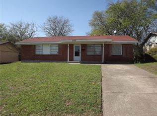 2537 Vickie Dr, Mesquite, TX 75149