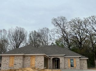 243 Hemingway Cir, Canton, MS 39046