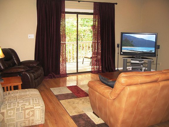 Den/Living Room (Main Level)