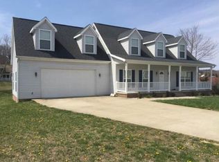 25 Alexis Ct, Flatwoods, KY 41139