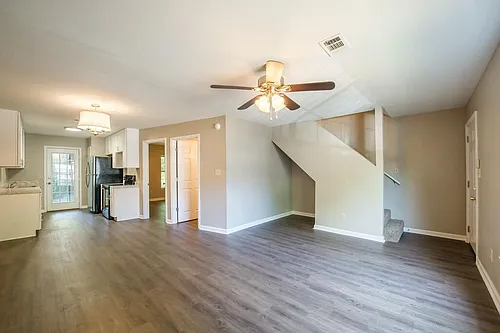 506 McKeithen St #1 Photo 1