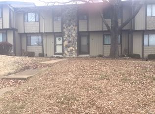 2604 Savoy Dr #2604, Lake Saint Louis, MO 63367