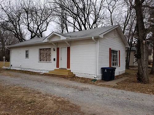 317 S Atchison St Photo 1