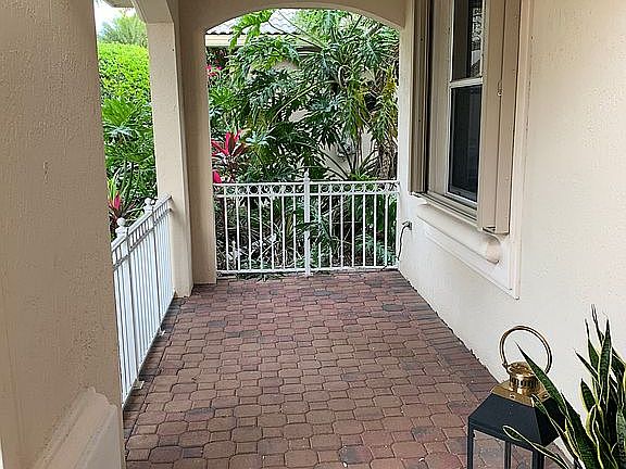 5th image of 1880 Hidden Trail Ln
