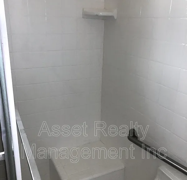 218 Britton Dr — Photo 14