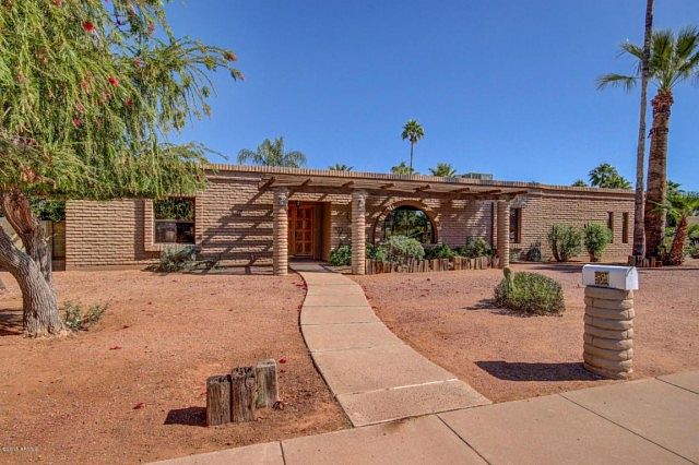 1st image of 6944 E Ludlow Dr