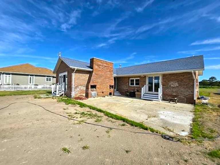 22931 Steele Dr — Photo 33