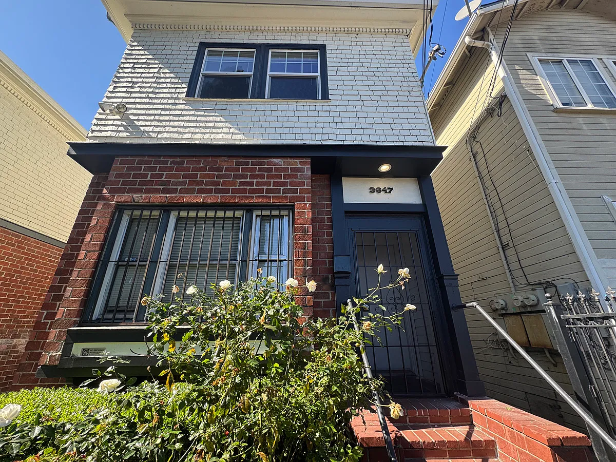 3 bed, 1500 sqft, $3,395 — Photo 2