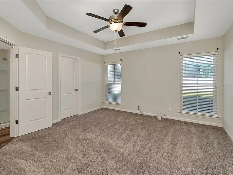 124 Heatherly Way — Photo 4