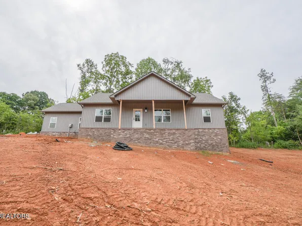 844 Pinebrooke Dr, Maryville, TN 37801