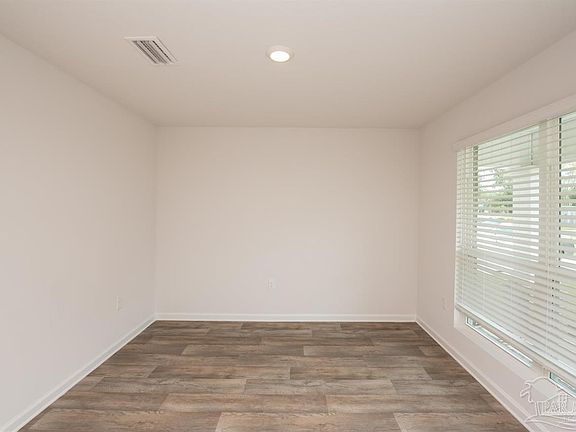 3rd image of 7308 Lakeside Oak Ct