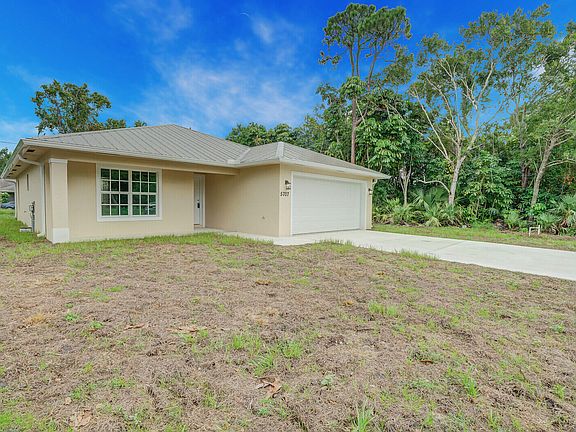 3rd image of 5707 Shannon Drive