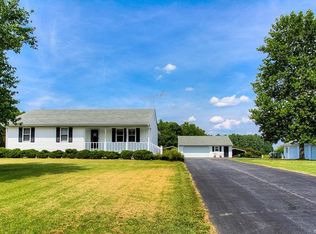 12850 Butlers Rd, Amelia Court House, VA 23002