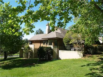 1 Font Hill Park, Bloomfield, CT, 06002