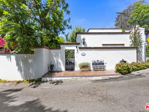 6317 Deep Dell Pl, Los Angeles, CA 90068