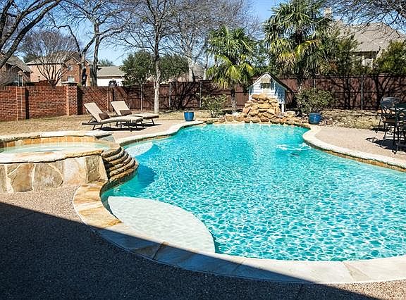 3rd image of 2124 Bellanca Ct