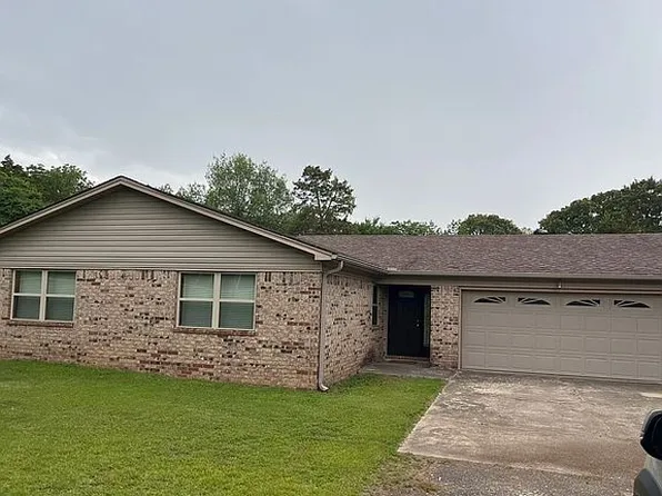 43 Buie Ln, Russellville, AR 72802