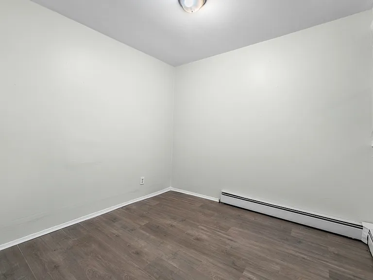 233 Avenue B #1R — Photo 7