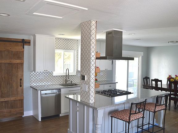 2nd image of 18808 Mountain Dale Ct