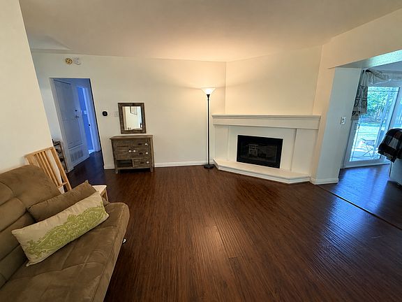 Dining room/hall