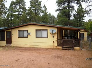 2190 S Woods Dr, Overgaard, AZ 85933