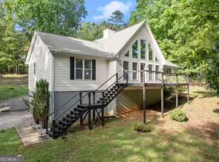 1423 Paradise Park Rd, Cornelia, GA 30531