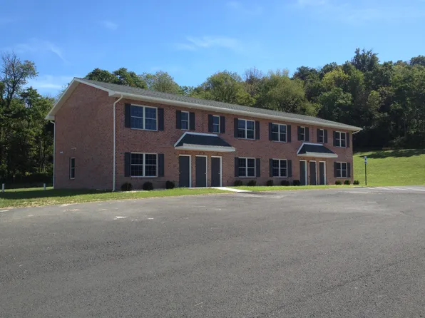 18 Filia Ln #1, Kutztown, PA 19530