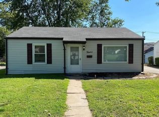 12 Florval Dr, Florissant, MO